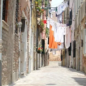 Pensjonat Veneziacentopercento, Wenecja