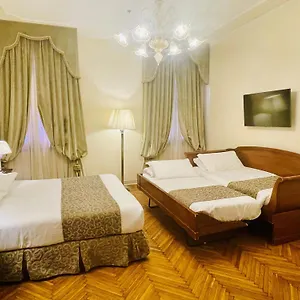 Dell'opera Hotel Veneza