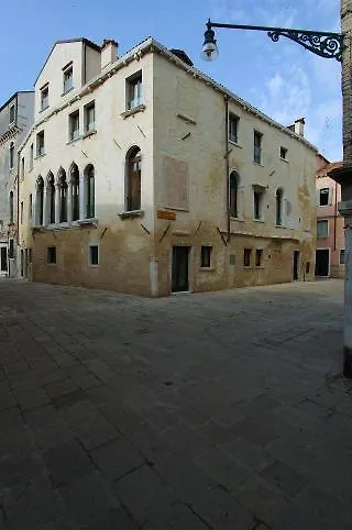Hotel Cà Zusto Venezia 4*, Venise